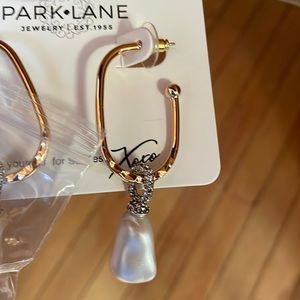 Park Lane “sparkle box” Darling earrings